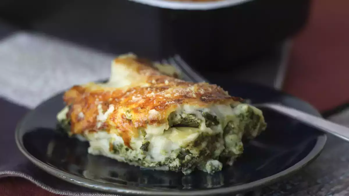 Перфектното сирене за всяко ястие със спанак: 8 рецепти, с които всеки път да го приготвяте правилно.