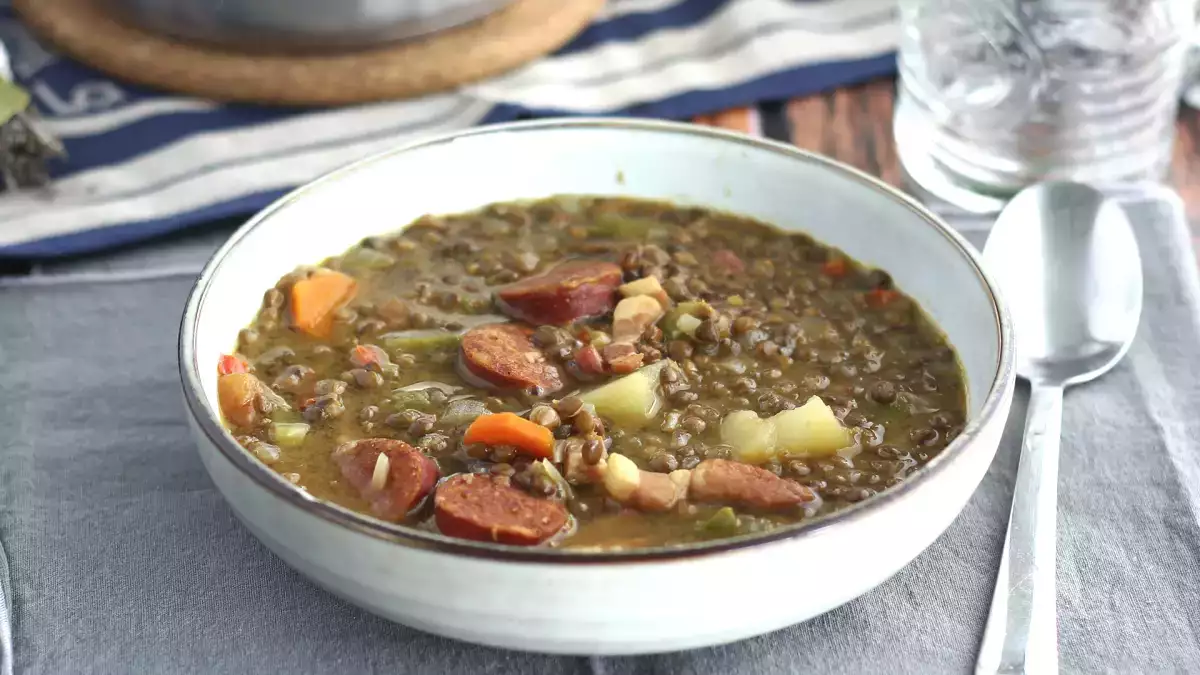 Понижава ли лещата либидото? Науката зад вирусния цитат на Оливър Лакс