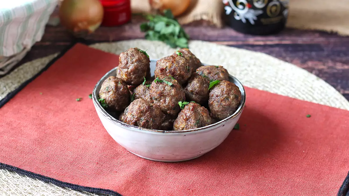 8 бързи и лесни рецепти от фритюрник за седмичното меню