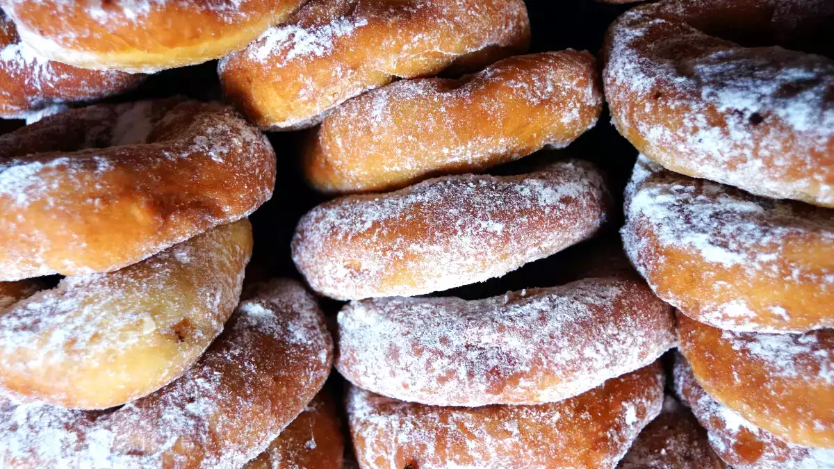 За Марди Гра тези 3 рецепти за понички със сигурност ще предизвикат сензация