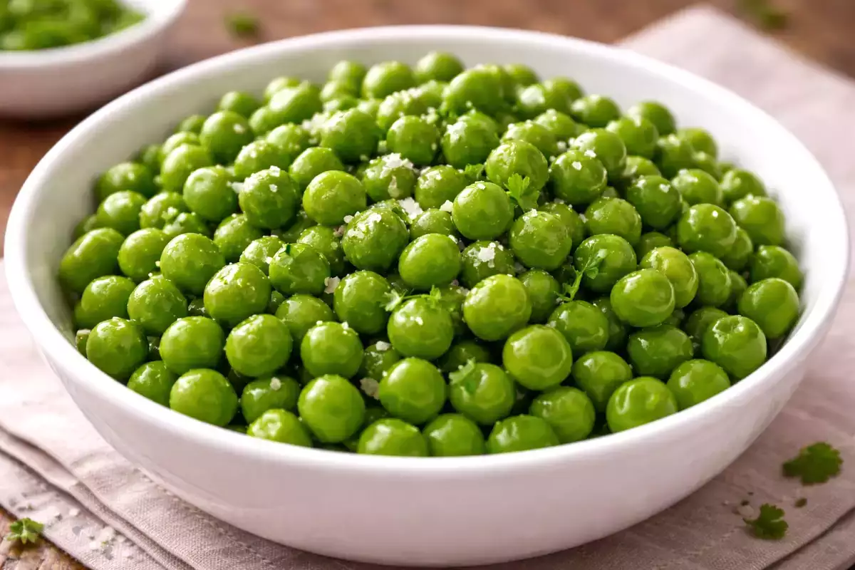 Как да сготвя пресен грах? Съвети за запазване на крехкия и зелен грах