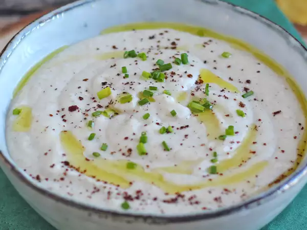 12 рецепти с консервиран боб, които напълно ще променят менюто ви