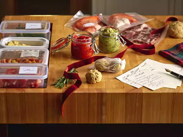 Спестяването за Коледа започва през ноември: какво да купите сега, за да похарчите по-малко