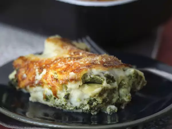 Перфектното сирене за всяко ястие със спанак: 8 рецепти, с които всеки път да го приготвяте правилно.