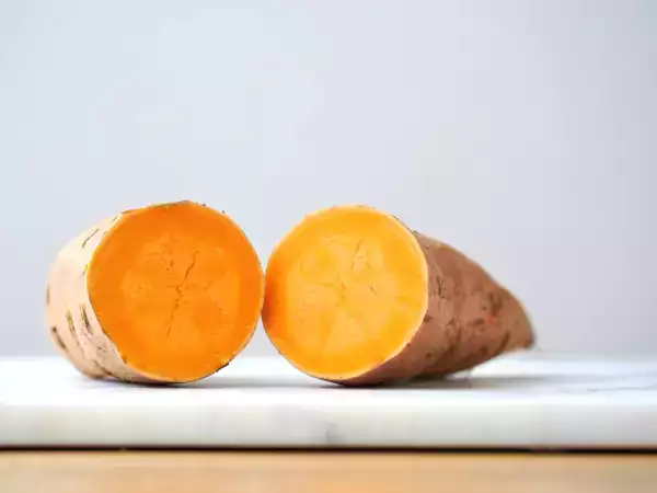 Мога ли да ям сладките си картофи, ако са покълнали?