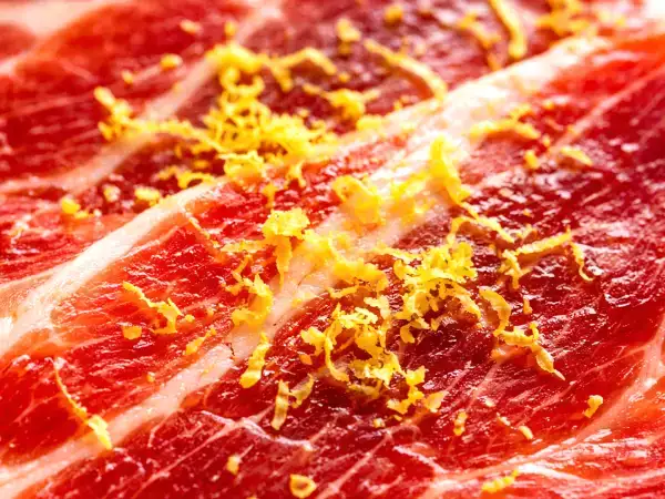 Шунката с лимон: гениалност или светотатство?