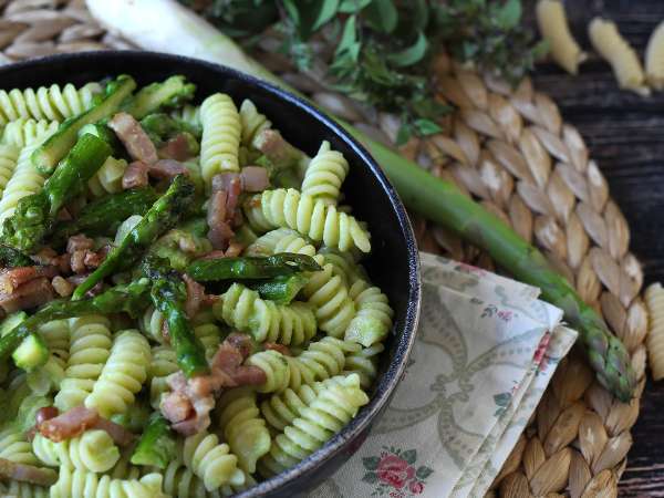 Какво да сготвим през март: 10 лесни и изненадващи сезонни рецепти за седмичното меню