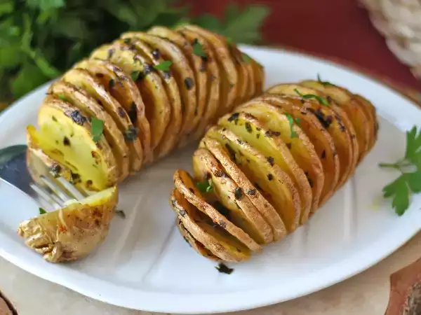 Перфектни картофи Hasselback? Това са най-често срещаните грешки при приготвянето на тази шведска гарнитура