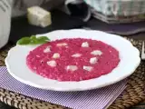Рецепта Ризото с цвекло и горгонзола: експлозия от цветове и наситени вкусове