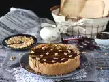 Рецепта Изключително вкусен чийзкейк в стил snickers