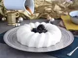 Рецепта Blanc manger кули с кокос и сини сливи