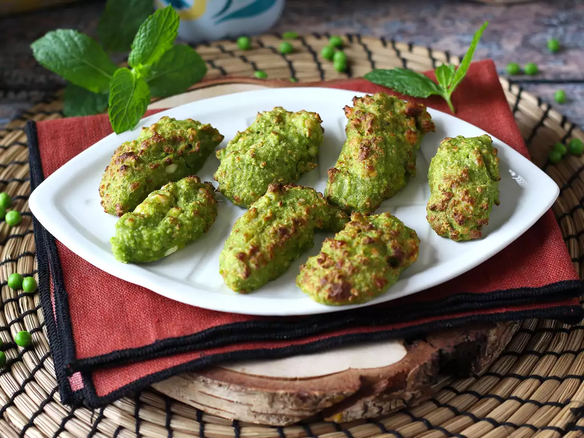 Рецепта Кюфтета от грах и фета във фритюрник: вкусни и много бързи за приготвяне!