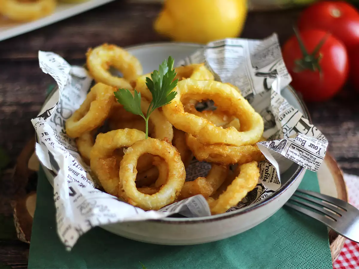 Рецепта Calamares a la romana - панирани калмари в тесто