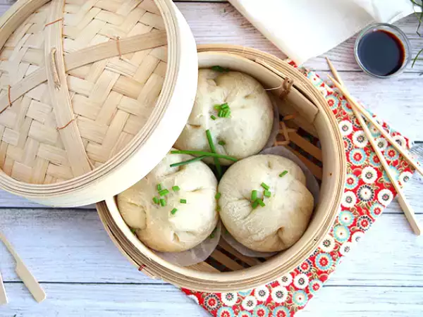 Рецепта Banh bao, малки кифлички на пара