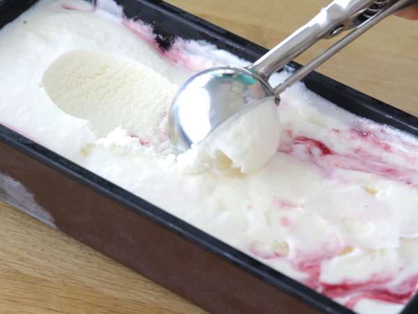 Сладолед с кисело мляко и малини - Подготовка стъпка 12