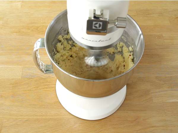 Виктория бисквитена торта - Подготовка стъпка 1