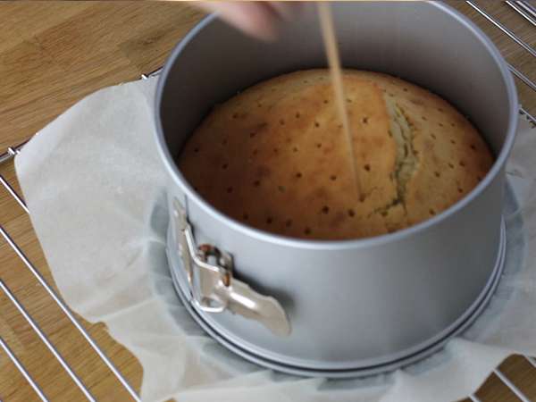 Торта Tres Leches с три млека - Подготовка стъпка 8