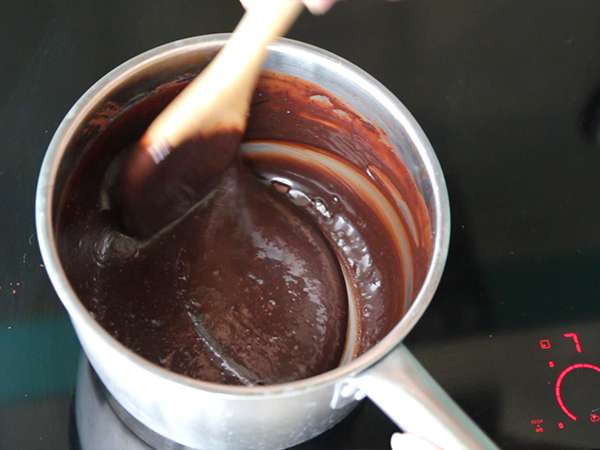 Brigadeiro, малки бразилски бонбони - Подготовка стъпка 2