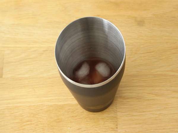 Cosmopolitan със сок от червена боровинка - Подготовка стъпка 1