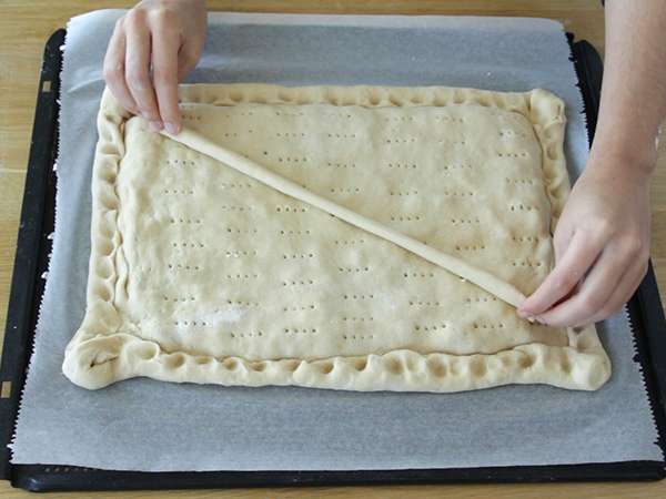Испански емпанади с риба тон - Подготовка стъпка 12