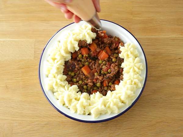 Овчарски пай - Hachis parmentier britannique - Подготовка стъпка 6