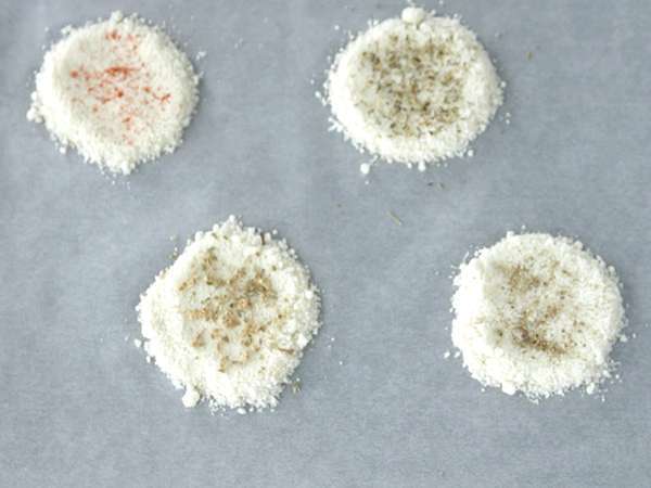 Чипс от пармезан с билки и подправки - Подготовка стъпка 2