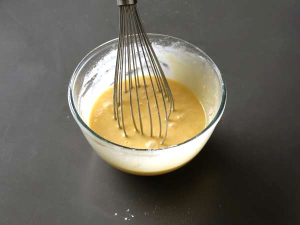 Лесна, влажна шоколадова торта - Подготовка стъпка 1