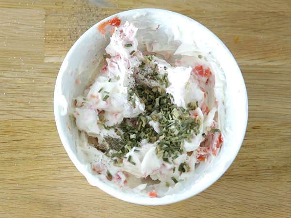 Шишарки от бутер тесто със сьомга и лук - Подготовка стъпка 5