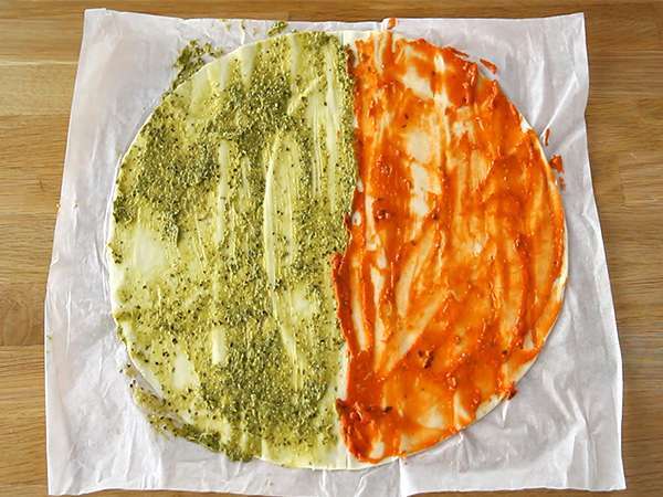 Коледни елхи от бутер тесто с песто за коледен аперитив - Подготовка стъпка 1