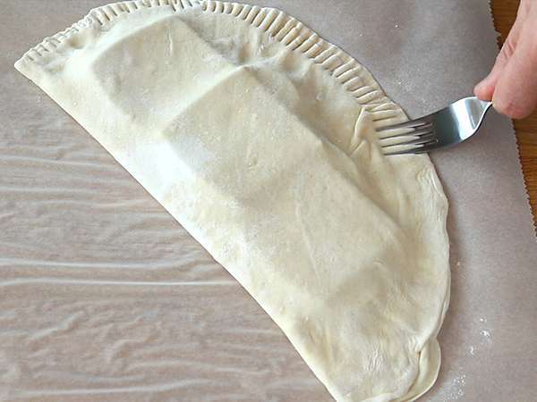 Chausson с раклет, савойска калцона - Подготовка стъпка 4