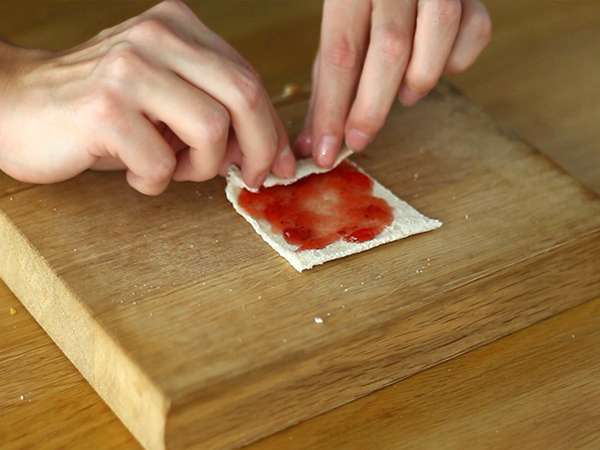 Хлебни обвивки със сладко - Подготовка стъпка 2