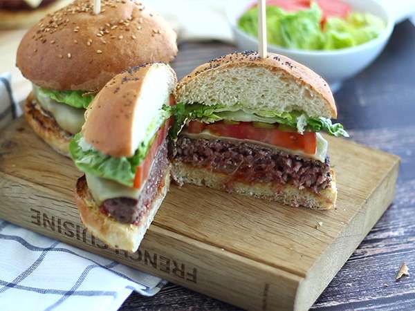 Бърз и лесен домашен бургер - Подготовка стъпка 7