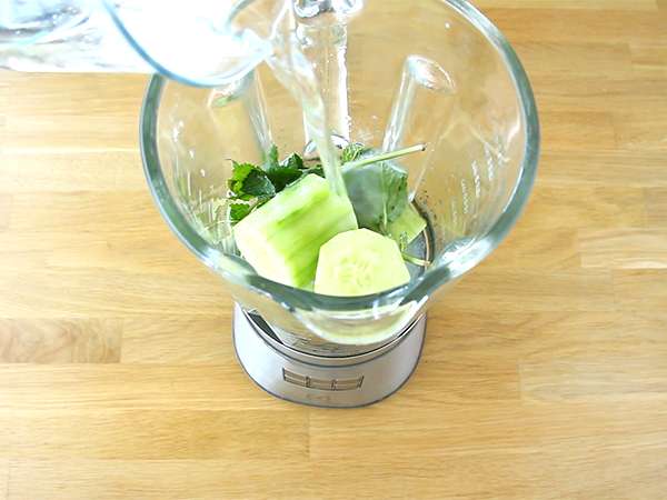 Краставица Мохито, безалкохолен коктейл - Подготовка стъпка 1