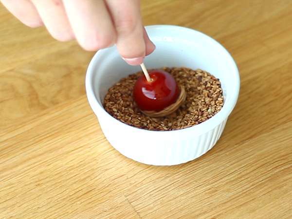 Карамелизирани чери домати със сусам или любовни домати - Подготовка стъпка 4