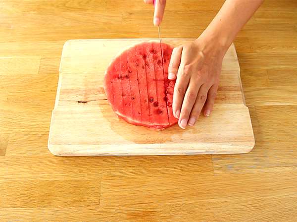 Плодово кубче на Рубик, дизайнерска плодова салата - Подготовка стъпка 1