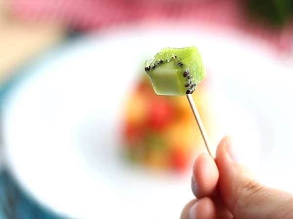 Плодово кубче на Рубик, дизайнерска плодова салата - Подготовка стъпка 4