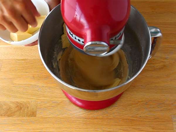 Tarte tropézienne, обяснено стъпка по стъпка - Подготовка стъпка 2