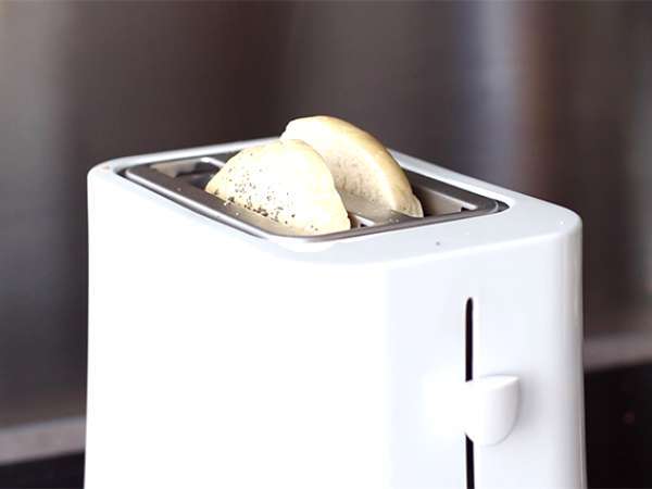 Багел със сьомга, краставица и фреш - Подготовка стъпка 1