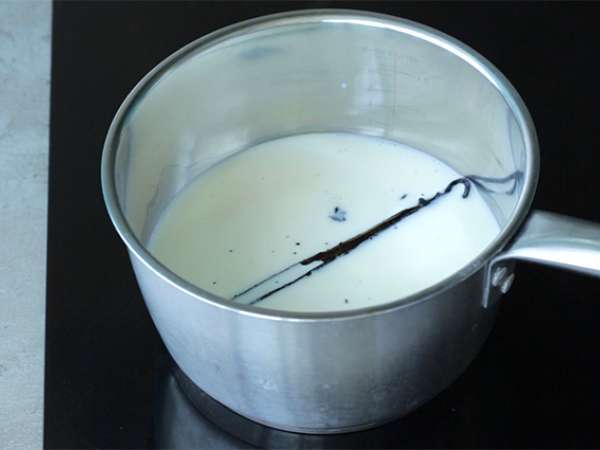 Бързи и лесни десерти с ванилов крем - Подготовка стъпка 1