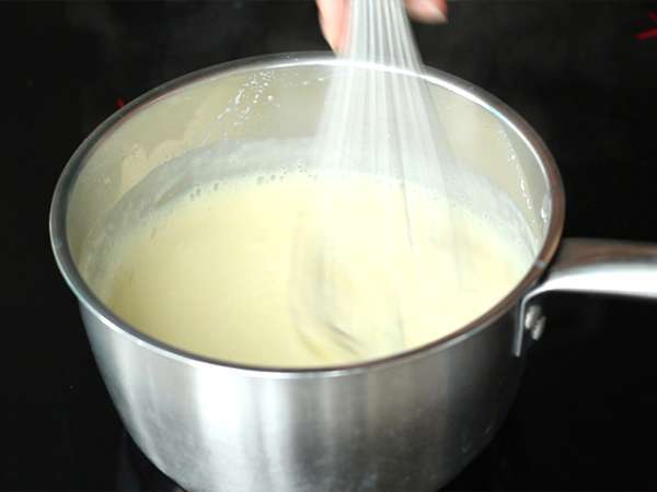 Бързи и лесни десерти с ванилов крем - Подготовка стъпка 3