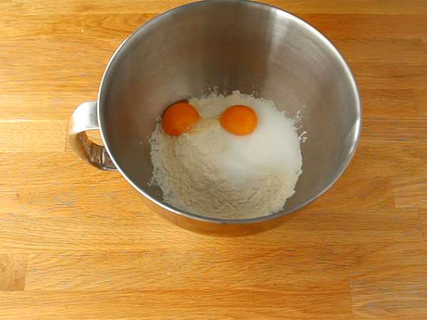 Леки и хрупкави гофрети - Подготовка стъпка 1