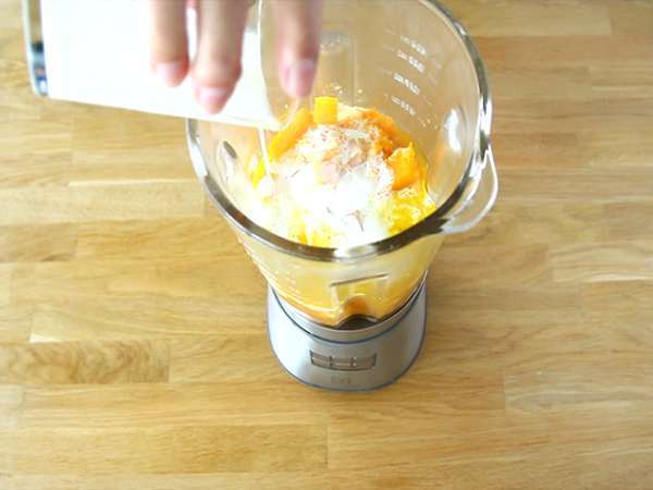 Крем супа от тиква с люти чушки - Подготовка стъпка 5