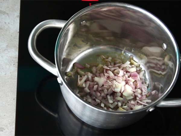 Супа от праз и картофи от бутер тесто - Подготовка стъпка 1