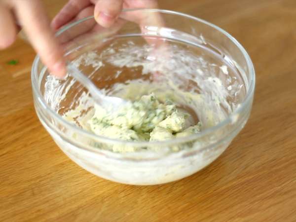 Beurre maître d'hôtel (бързо и лесно) - Подготовка стъпка 2