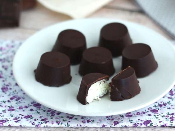 Шоколадови бонбони с кокосов пълнеж в стил Bounty - Подготовка стъпка 5