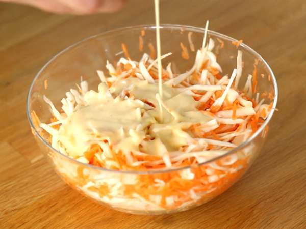 американска салата coleslaw (салата от зеле и моркови) - Подготовка стъпка 4