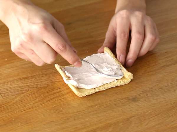 Ягодови мини ролца, Pink Panthers - Подготовка стъпка 7