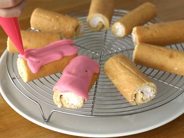 Ягодови мини ролца, Pink Panthers - Подготовка стъпка 10