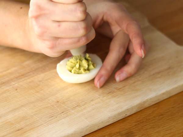 Яйца с авокадо - Подготовка стъпка 4