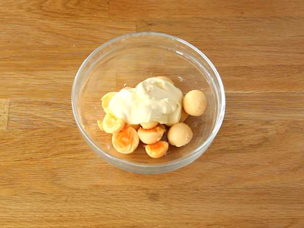 Яйца с риба тон - Подготовка стъпка 2